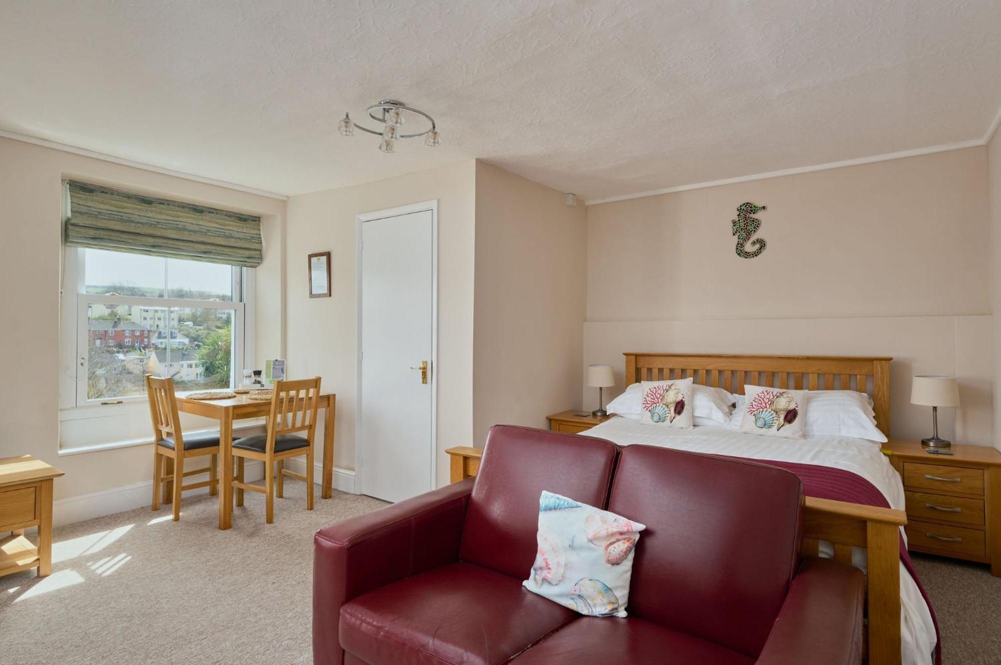 ホテル Epchris House イフラクーム エクステリア 写真